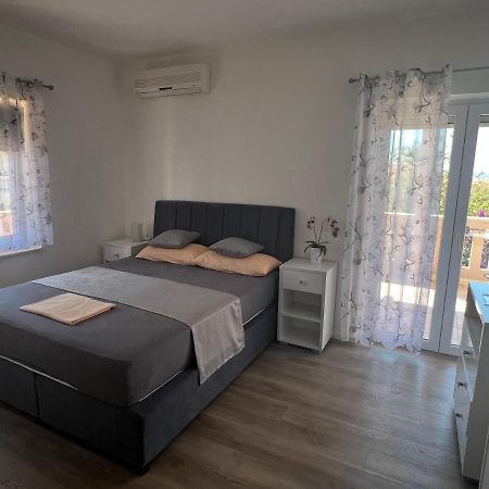 Apartments Villa Zdrava Trogir Zewnętrze zdjęcie