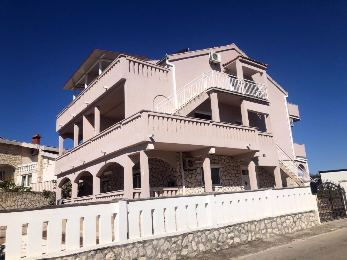 Apartments Villa Zdrava Trogir Zewnętrze zdjęcie