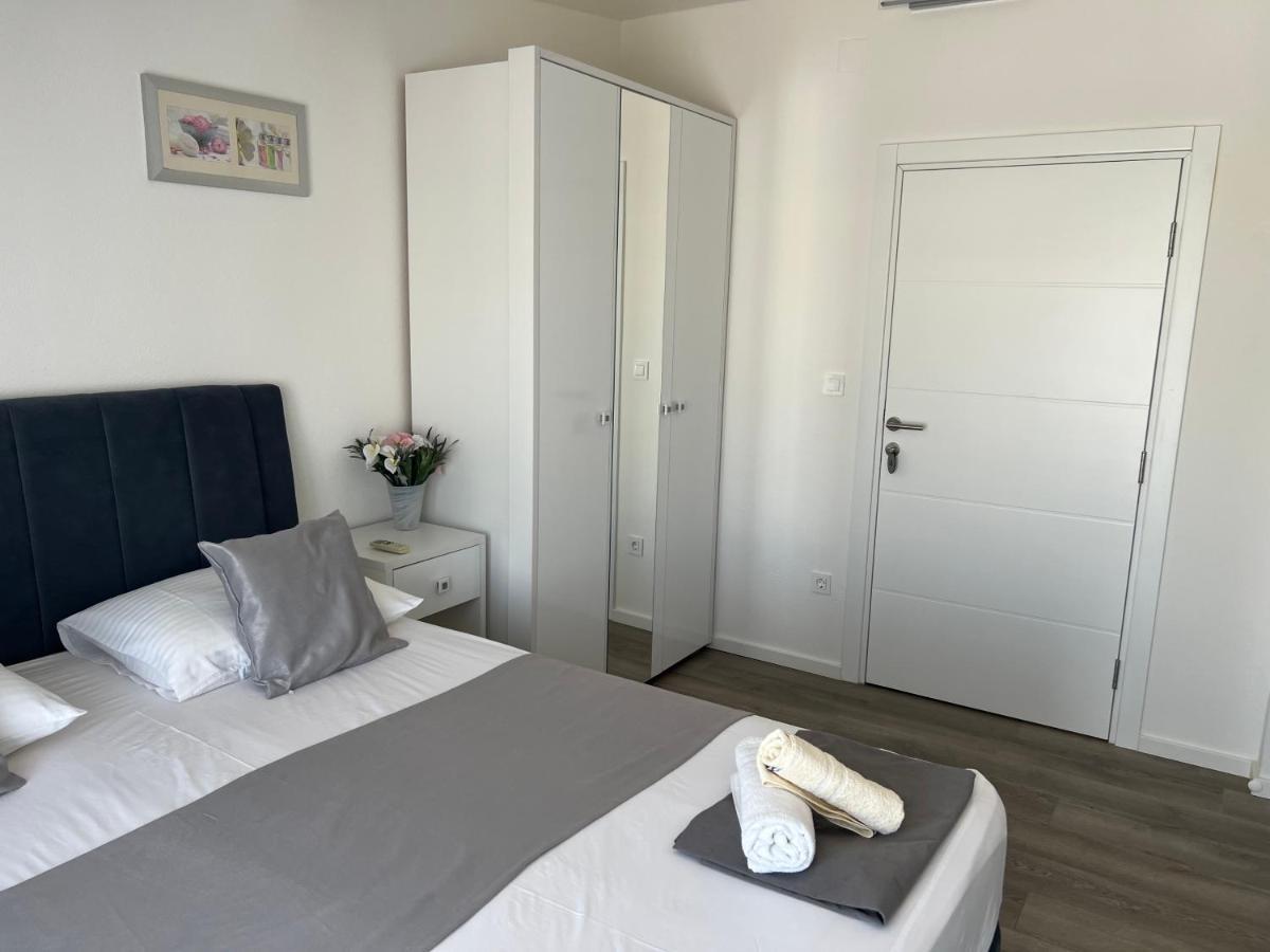 Apartments Villa Zdrava Trogir Zewnętrze zdjęcie