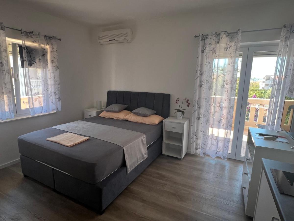 Apartments Villa Zdrava Trogir Zewnętrze zdjęcie