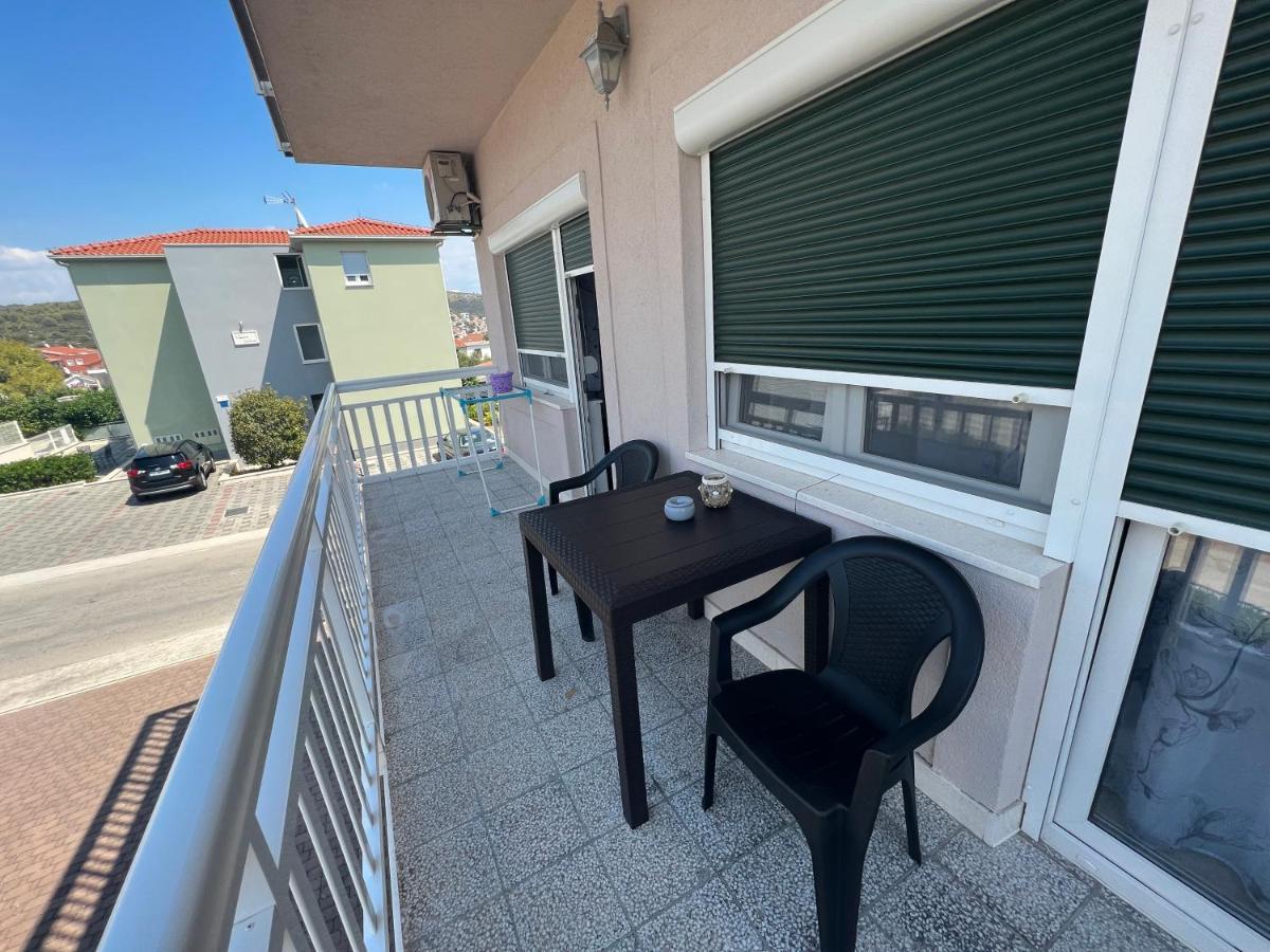 Apartments Villa Zdrava Trogir Zewnętrze zdjęcie