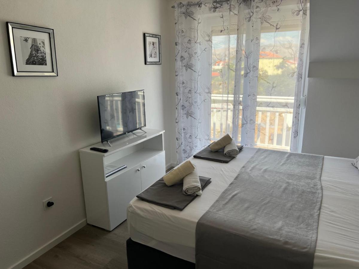 Apartments Villa Zdrava Trogir Zewnętrze zdjęcie